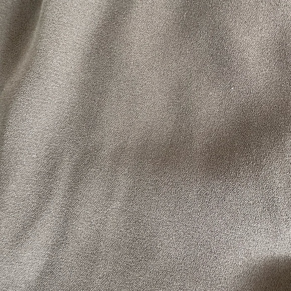 A New Day Womens Army Green Lightweight High Rise Pleated Shorts Size 10 - Picture 3 of 8